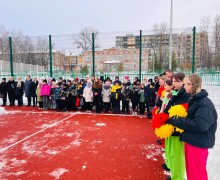 В центре Кушвы открыли новый детский стадион