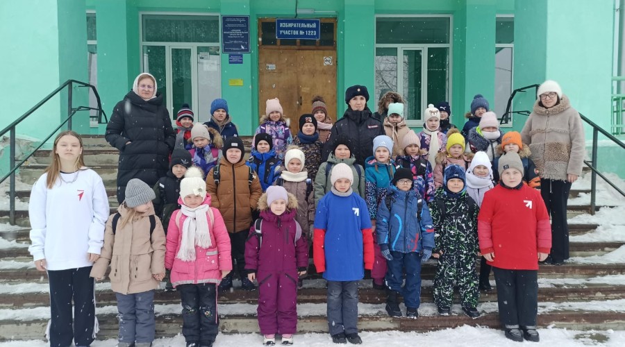 Профилактическая акция «Шагающий автобус»