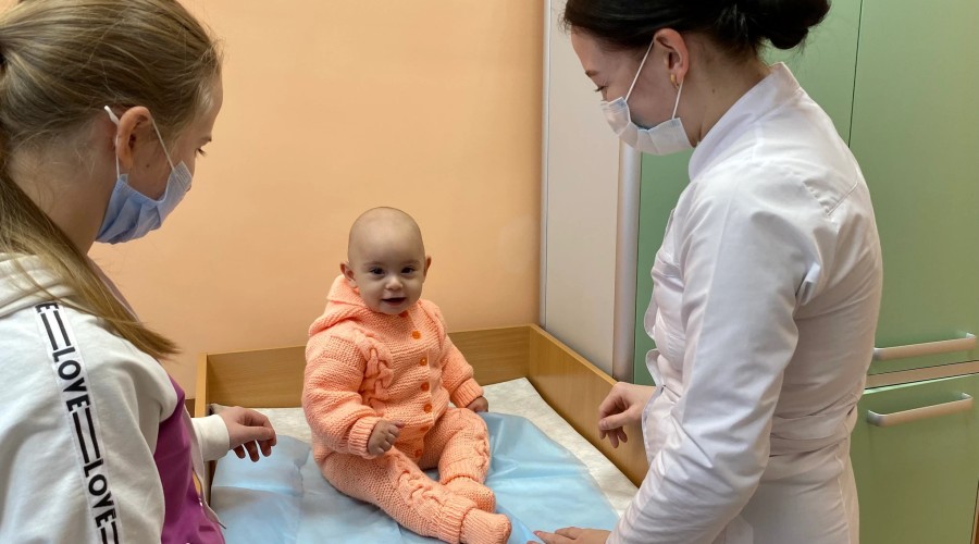 «Молочная фея» для кормящих мам и кабинет здорового ребёнка помогают семьям на базе ЦГБ города Кушвы