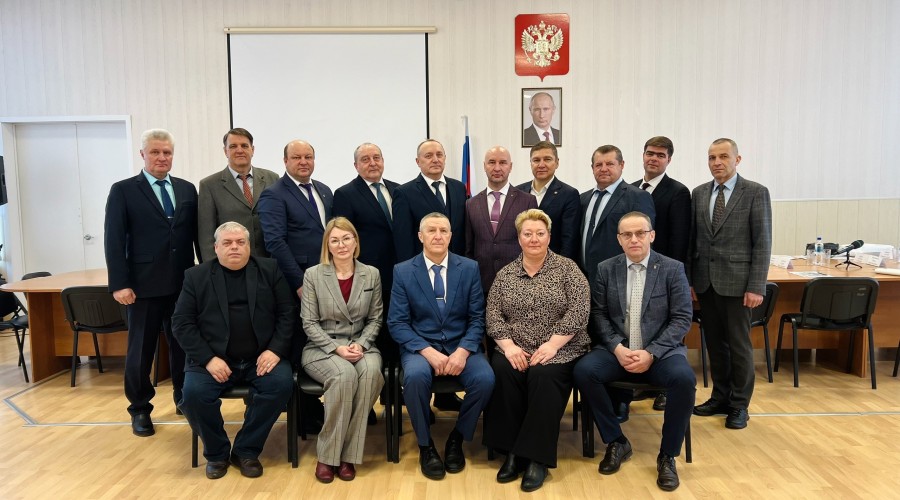 В Кушве собрались главы муниципального Горнозаводского округа. 