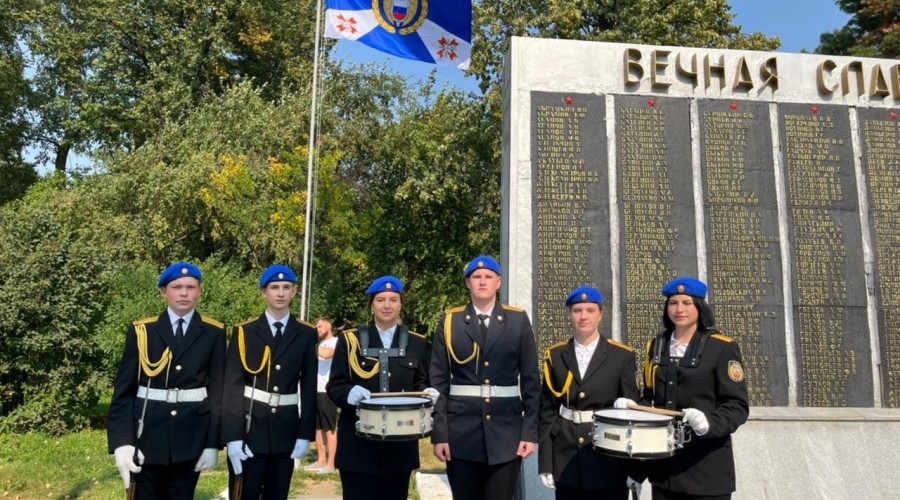 В Кушве появилось особенное знамя