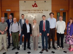 Бизнес-поездка советника генерального директора ЗАО «КЗПВ»  в Ханой