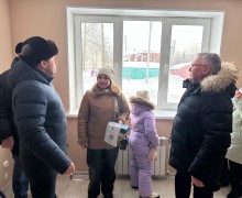 В Баранчинском сдали в эксплуатацию новый дом и вручили ключи от новых квартир