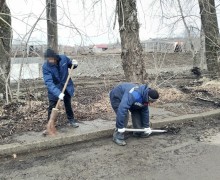 Осуждённые верхнетурьинского исправцентра ГУФСИН приняли участие в большом субботнике