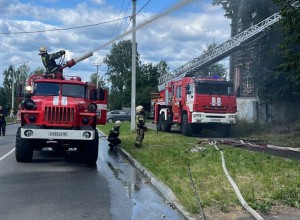Тушение пожара в Кушве осуществляли три пожарных подразделения
