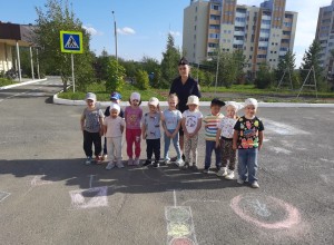 ПДД на асфальте