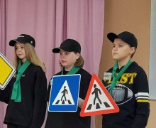 Юные инспекторы дорожного движения состязались в районном этапе конкурса «Безопасное колесо» в Кушве
