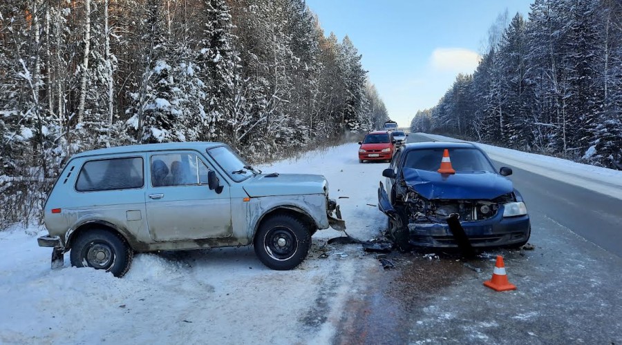 Водитель со стажем 7 дней устроил массовую аварию под Нижним Тагилом