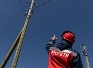 «Россети Урал» демонтируют незаконно размещенные линии связи на опорах ЛЭП