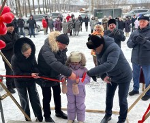 В Баранчинском сдали в эксплуатацию новый дом и вручили ключи от новых квартир