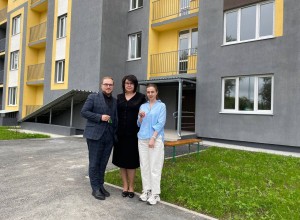 Два врача Центральной городской больницы города Кушвы получили ключи от новых квартир