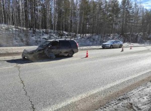 На Серовском тракте ослепленный солнцем водитель устроил ДТП на встречке