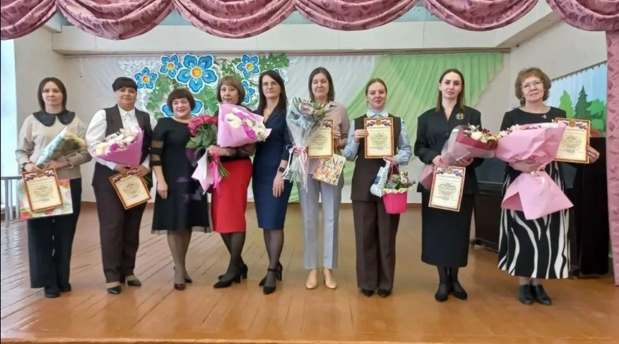 В Кушвинском муниципальном округе чествуют победителя конкурса «Учитель года России»  