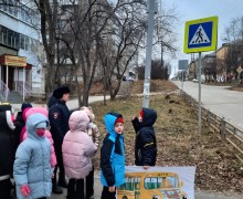Шагающий автобус с учащимися МАОУ СОШ №6
